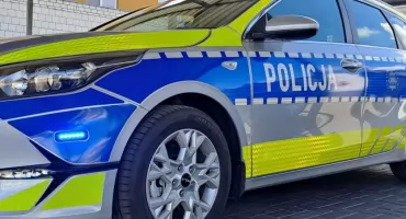 Dziecko na parapecie okna - Matka pod wpływem alkoholu zatrzymana przez policję